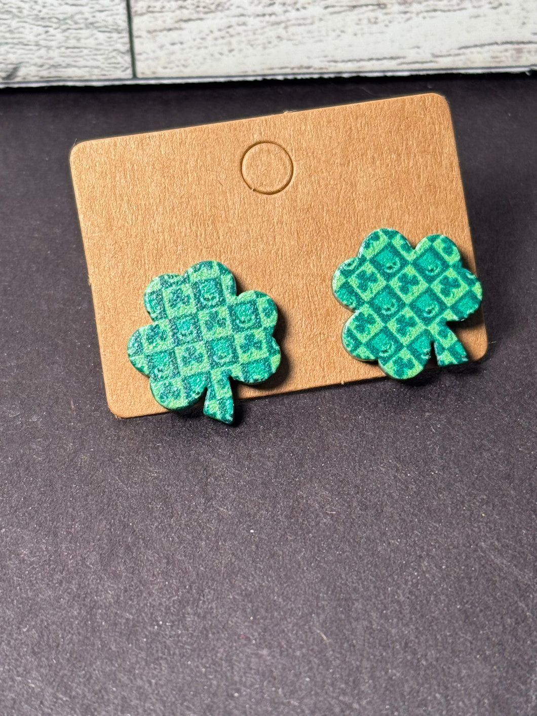 Four leaf clover studs