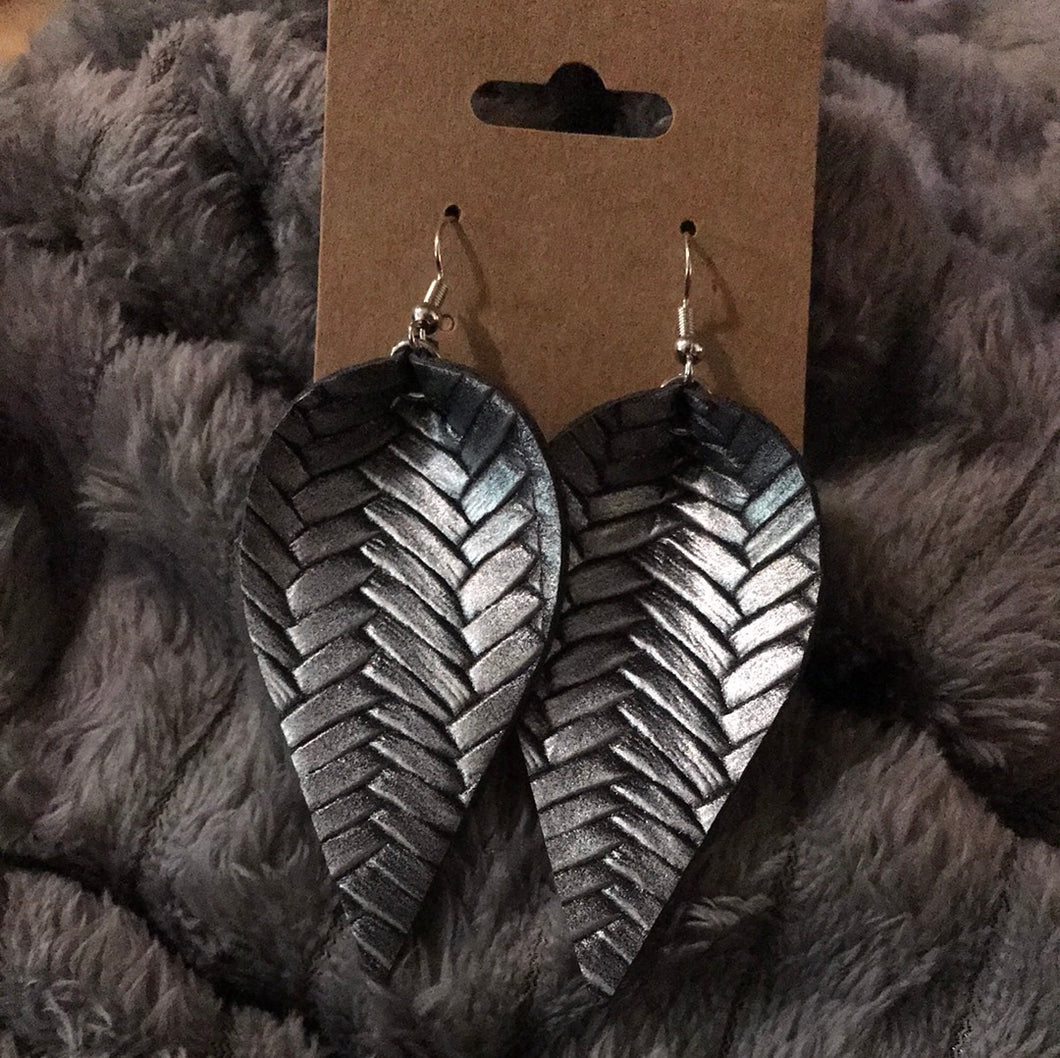 Sale Metallic Steel Gray Weave Earrings